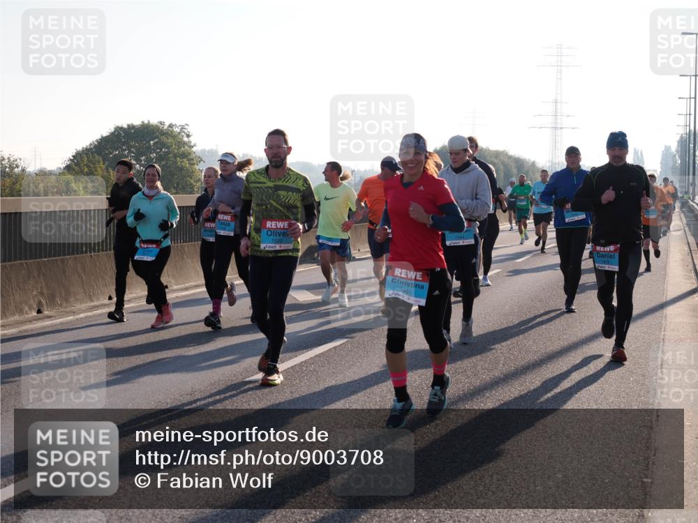 03.10.2025 - Köhlbrandbrückenlauf Fabian Wolf http://msf.ph/oto/9003708 03.10.2025 09:18:26 Position 3 1520, 1461, 1876 meine-sportfotos.de