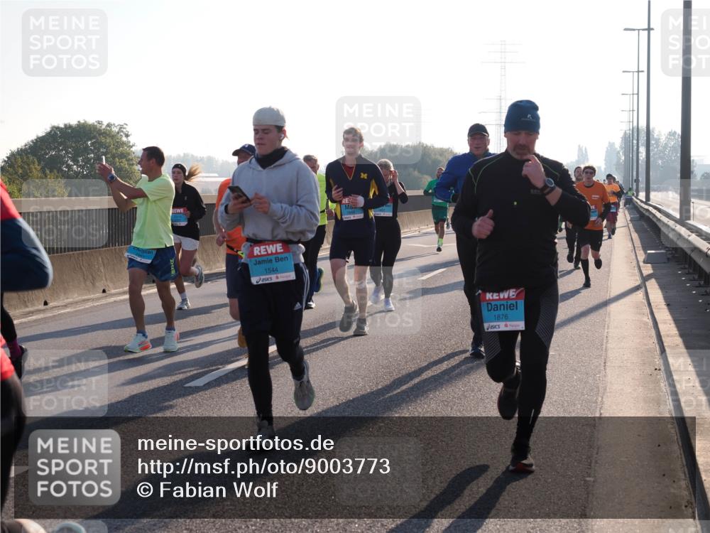03.10.2025 - Köhlbrandbrückenlauf Fabian Wolf http://msf.ph/oto/9003773 03.10.2025 09:18:27 Position 3 1544, 1876 meine-sportfotos.de