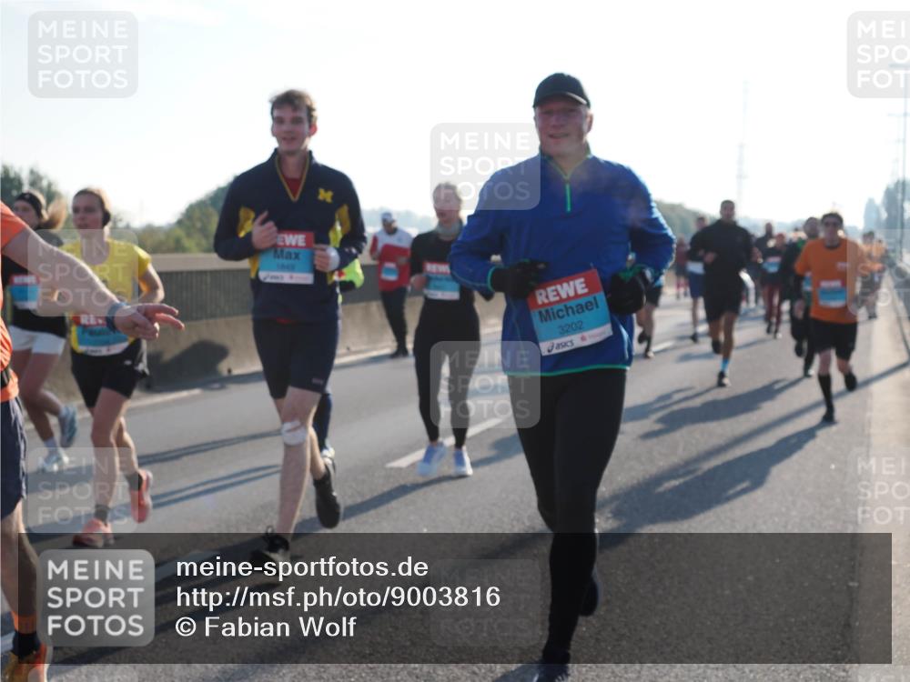 03.10.2025 - Köhlbrandbrückenlauf Fabian Wolf http://msf.ph/oto/9003816 03.10.2025 09:18:29 Position 3 1849, 3202 meine-sportfotos.de