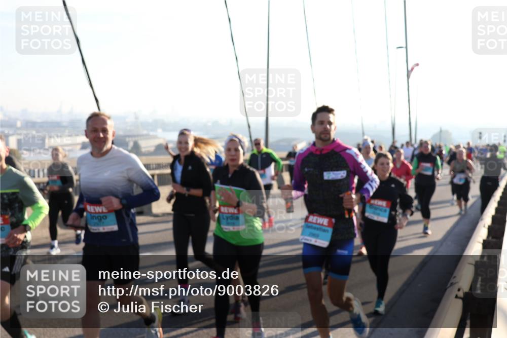 03.10.2025 - Köhlbrandbrückenlauf Julia Fischer http://msf.ph/oto/9003826 03.10.2025 09:30:30 Position 1 2009 meine-sportfotos.de