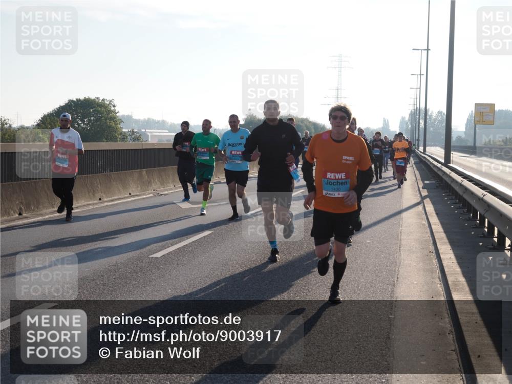 03.10.2025 - Köhlbrandbrückenlauf Fabian Wolf http://msf.ph/oto/9003917 03.10.2025 09:18:31 Position 3 1430 meine-sportfotos.de