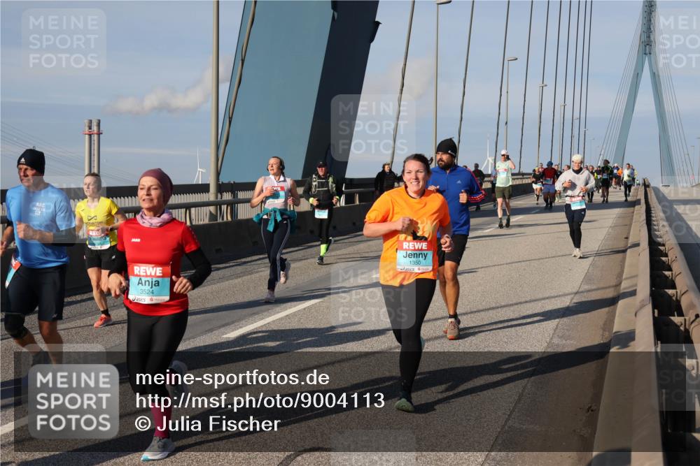03.10.2025 - Köhlbrandbrückenlauf Julia Fischer http://msf.ph/oto/9004113 03.10.2025 09:47:41 Position 2 2015, 20, 3334, 3524, 1350 meine-sportfotos.de