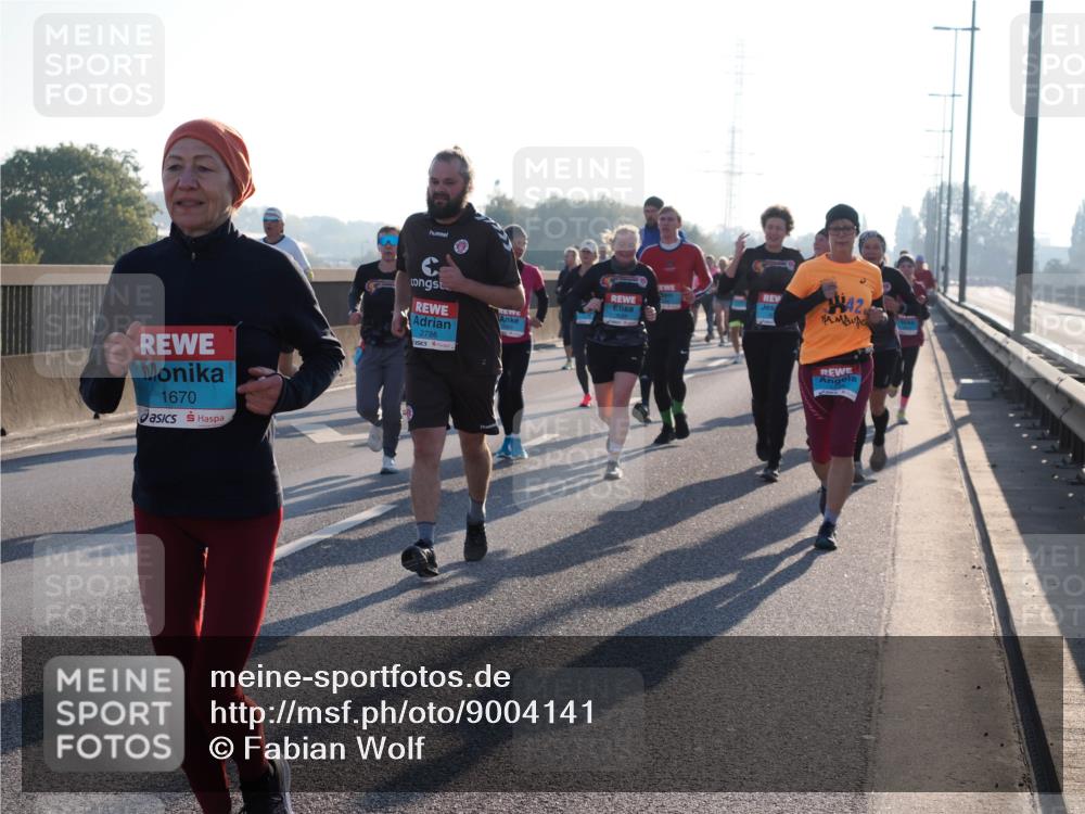 03.10.2025 - Köhlbrandbrückenlauf Fabian Wolf http://msf.ph/oto/9004141 03.10.2025 09:18:36 Position 3 1670, 2786, 42 meine-sportfotos.de