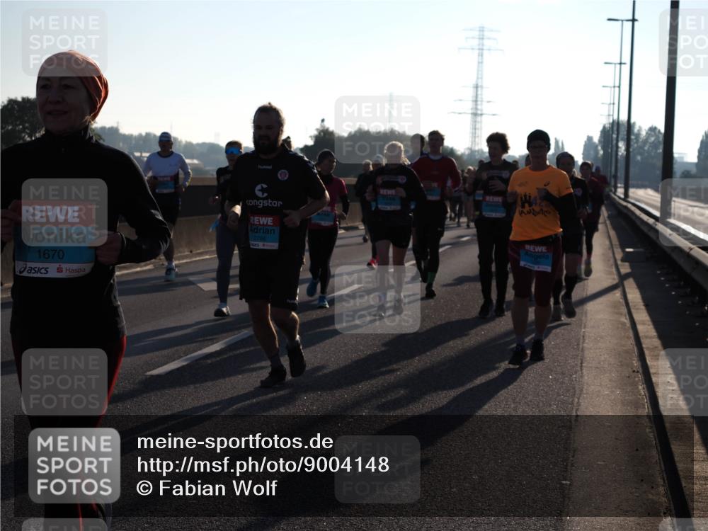 03.10.2025 - Köhlbrandbrückenlauf Fabian Wolf http://msf.ph/oto/9004148 03.10.2025 09:18:37 Position 3 1670, 2786 meine-sportfotos.de