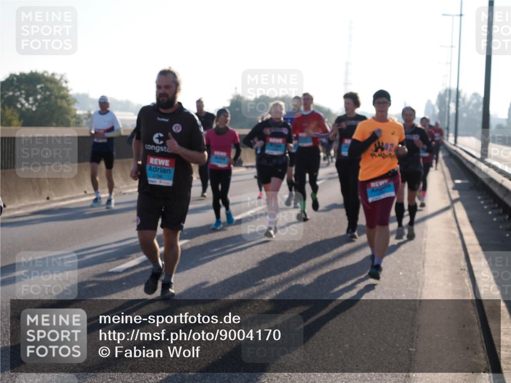 03.10.2025 - Köhlbrandbrückenlauf Fabian Wolf http://msf.ph/oto/9004170 03.10.2025 09:18:37 Position 3 2786 meine-sportfotos.de