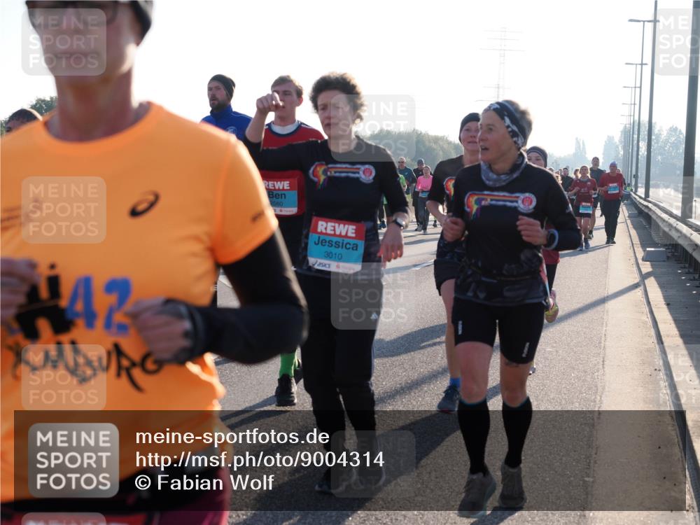 03.10.2025 - Köhlbrandbrückenlauf Fabian Wolf http://msf.ph/oto/9004314 03.10.2025 09:18:40 Position 3 42, 2560, 3010 meine-sportfotos.de