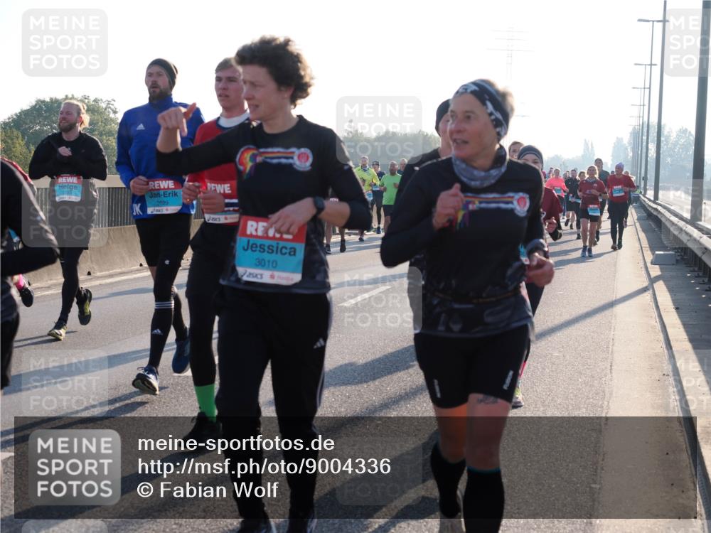 03.10.2025 - Köhlbrandbrückenlauf Fabian Wolf http://msf.ph/oto/9004336 03.10.2025 09:18:40 Position 3 2793, 2029, 3010 meine-sportfotos.de