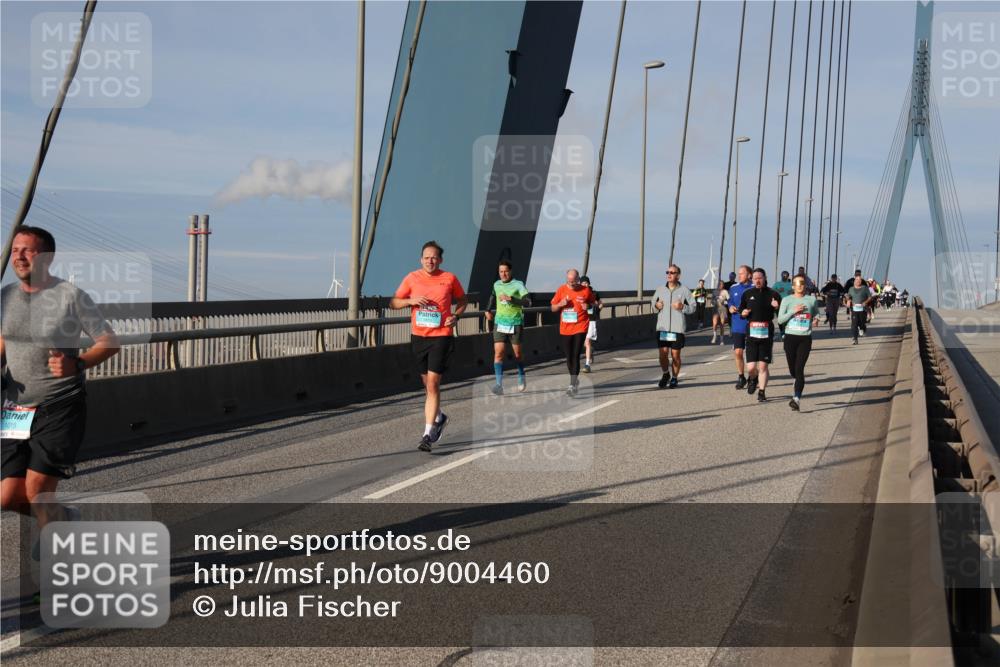03.10.2025 - Köhlbrandbrückenlauf Julia Fischer http://msf.ph/oto/9004460 03.10.2025 09:48:52 Position 2 1015 meine-sportfotos.de