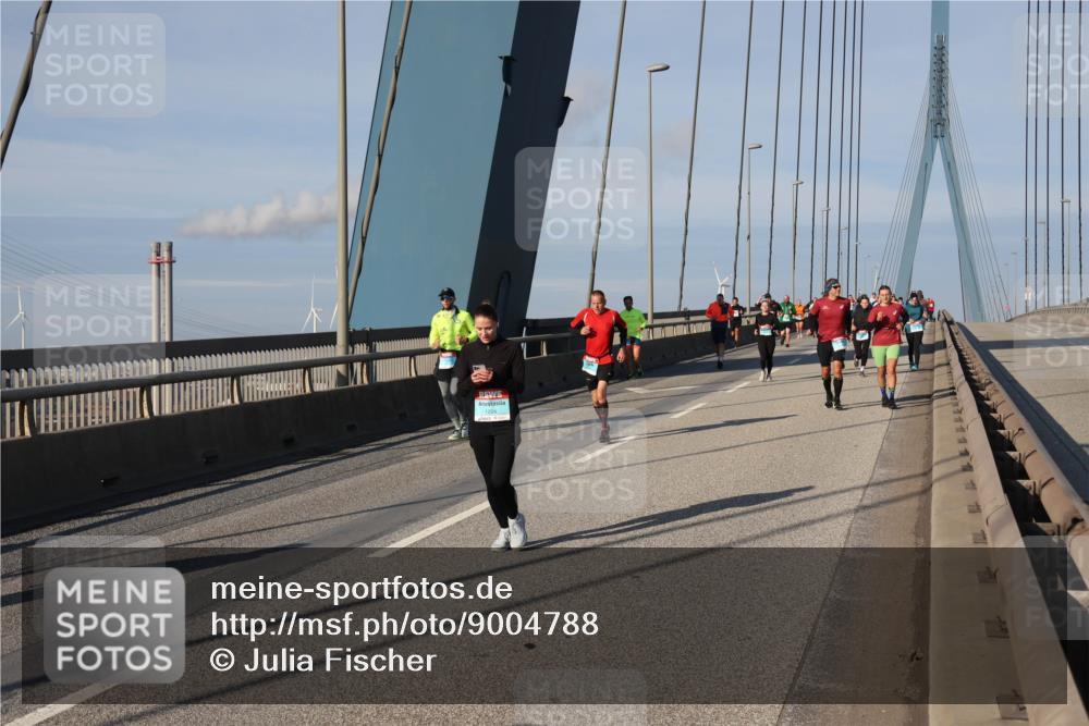 03.10.2025 - Köhlbrandbrückenlauf Julia Fischer http://msf.ph/oto/9004788 03.10.2025 09:50:05 Position 2 1204 meine-sportfotos.de