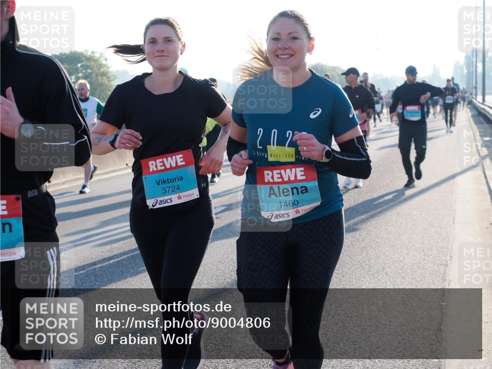 03.10.2025 - Köhlbrandbrückenlauf Fabian Wolf http://msf.ph/oto/9004806 03.10.2025 09:18:55 Position 3 280, 3724, 202, 1460 meine-sportfotos.de