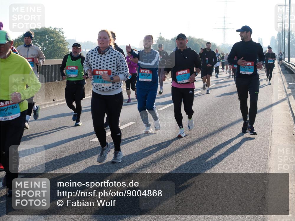 03.10.2025 - Köhlbrandbrückenlauf Fabian Wolf http://msf.ph/oto/9004868 03.10.2025 09:18:56 Position 3 1164, 1162, 1675, 1605, 3799 meine-sportfotos.de