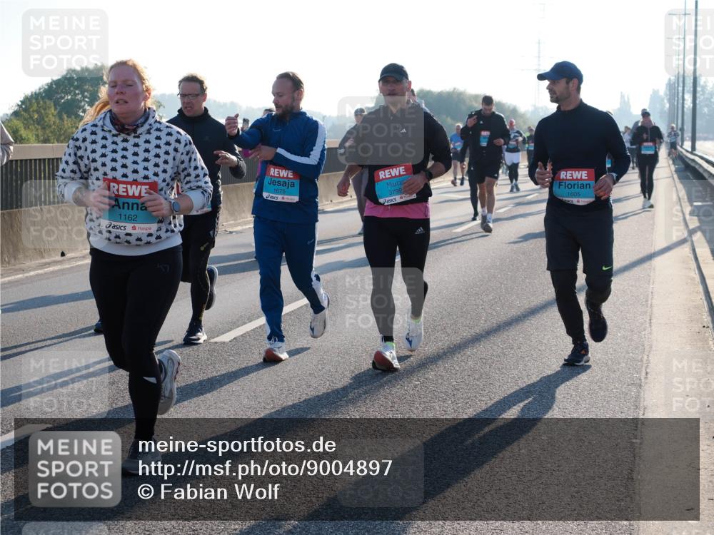 03.10.2025 - Köhlbrandbrückenlauf Fabian Wolf http://msf.ph/oto/9004897 03.10.2025 09:18:57 Position 3 1162, 1675, 3799, 1605 meine-sportfotos.de