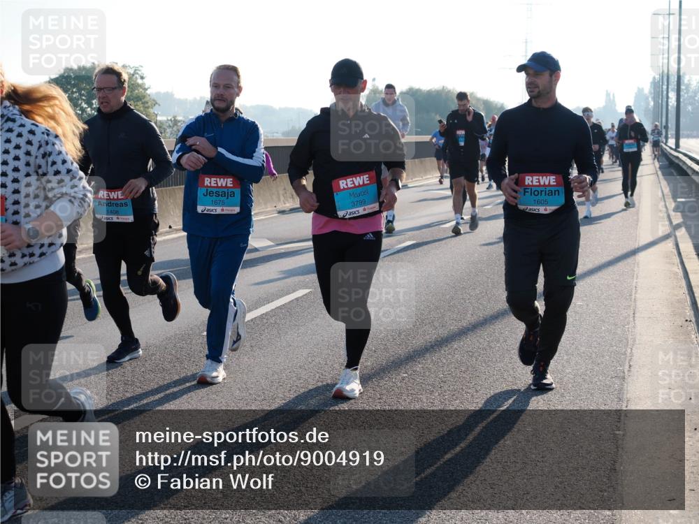 03.10.2025 - Köhlbrandbrückenlauf Fabian Wolf http://msf.ph/oto/9004919 03.10.2025 09:18:57 Position 3 1408, 1675, 3799, 1605 meine-sportfotos.de