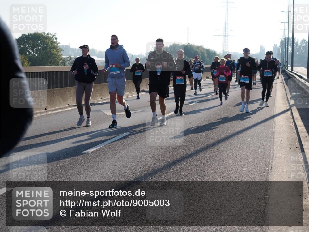 03.10.2025 - Köhlbrandbrückenlauf Fabian Wolf http://msf.ph/oto/9005003 03.10.2025 09:18:59 Position 3 3315 meine-sportfotos.de