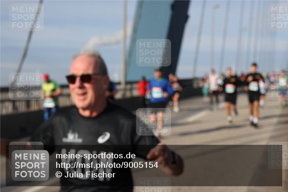 03.10.2025 - Köhlbrandbrückenlauf Julia Fischer http://msf.ph/oto/9005154 03.10.2025 09:51:08 Position 2  meine-sportfotos.de