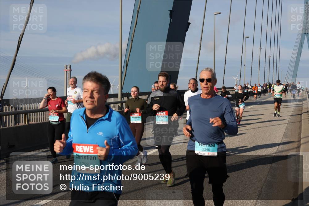 03.10.2025 - Köhlbrandbrückenlauf Julia Fischer http://msf.ph/oto/9005239 03.10.2025 09:51:36 Position 2 1752, 3144, 2246 meine-sportfotos.de
