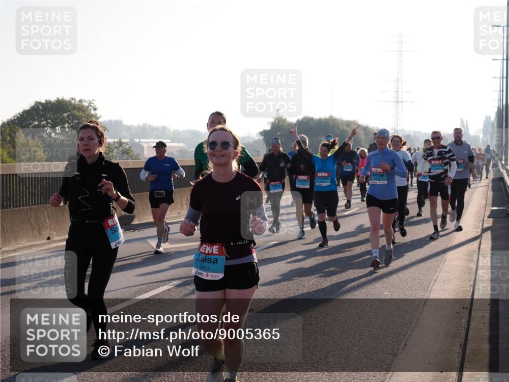 03.10.2025 - Köhlbrandbrückenlauf Fabian Wolf http://msf.ph/oto/9005365 03.10.2025 09:19:12 Position 3 3642 meine-sportfotos.de