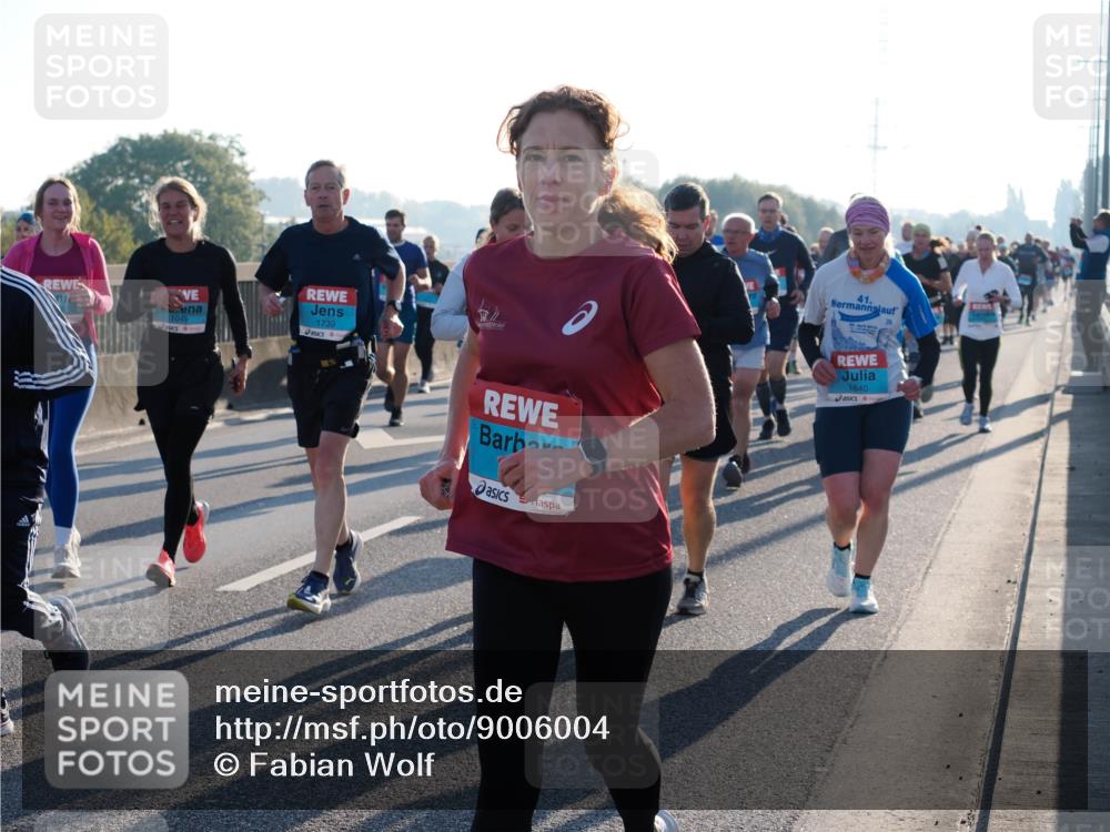 03.10.2025 - Köhlbrandbrückenlauf Fabian Wolf http://msf.ph/oto/9006004 03.10.2025 09:19:29 Position 3 1049, 1739, 41, 1640 meine-sportfotos.de