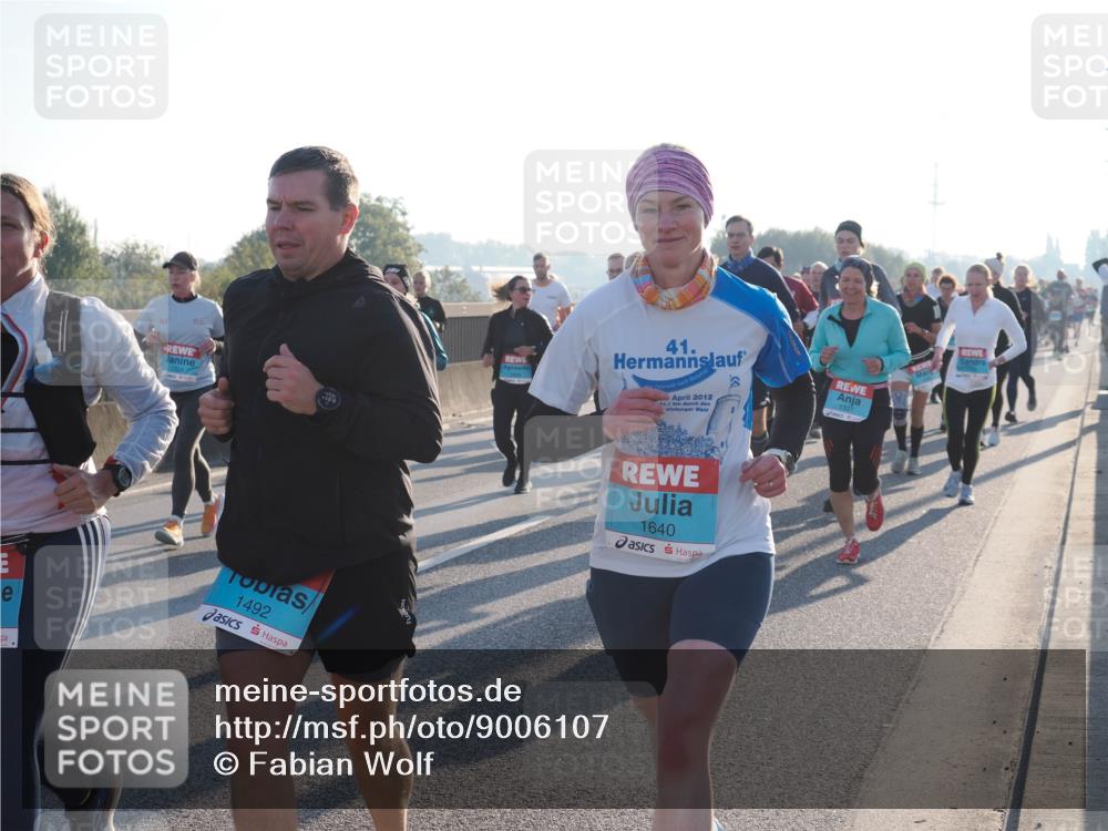 03.10.2025 - Köhlbrandbrückenlauf Fabian Wolf http://msf.ph/oto/9006107 03.10.2025 09:19:31 Position 3 361, 109, 1492, 41, 2012, 1, 1, 1640 meine-sportfotos.de