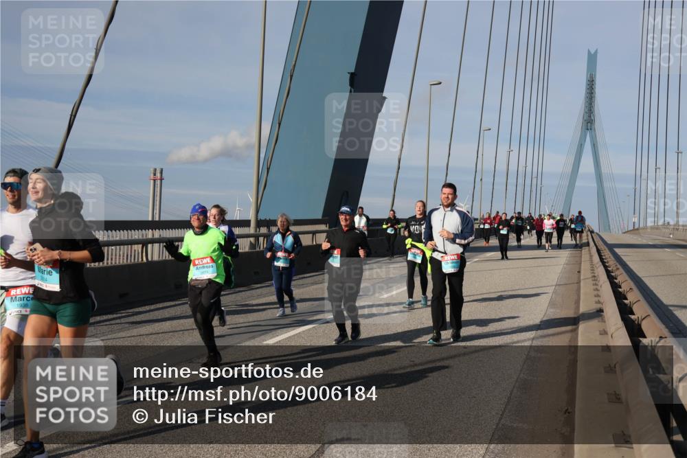 03.10.2025 - Köhlbrandbrückenlauf Julia Fischer http://msf.ph/oto/9006184 03.10.2025 09:55:00 Position 2 1938, 4 meine-sportfotos.de