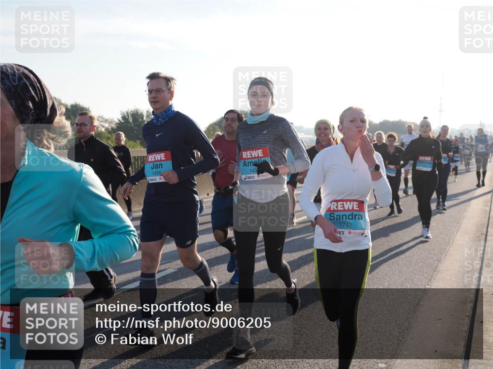 03.10.2025 - Köhlbrandbrückenlauf Fabian Wolf http://msf.ph/oto/9006205 03.10.2025 09:19:35 Position 3 1439, 143, 1742 meine-sportfotos.de