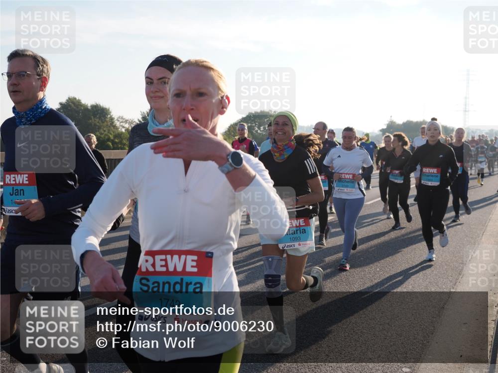 03.10.2025 - Köhlbrandbrückenlauf Fabian Wolf http://msf.ph/oto/9006230 03.10.2025 09:19:35 Position 3 1742, 1093, 2749, 1469 meine-sportfotos.de