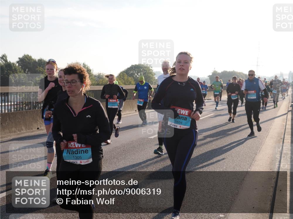 03.10.2025 - Köhlbrandbrückenlauf Fabian Wolf http://msf.ph/oto/9006319 03.10.2025 09:19:38 Position 3 1305, 1654 meine-sportfotos.de
