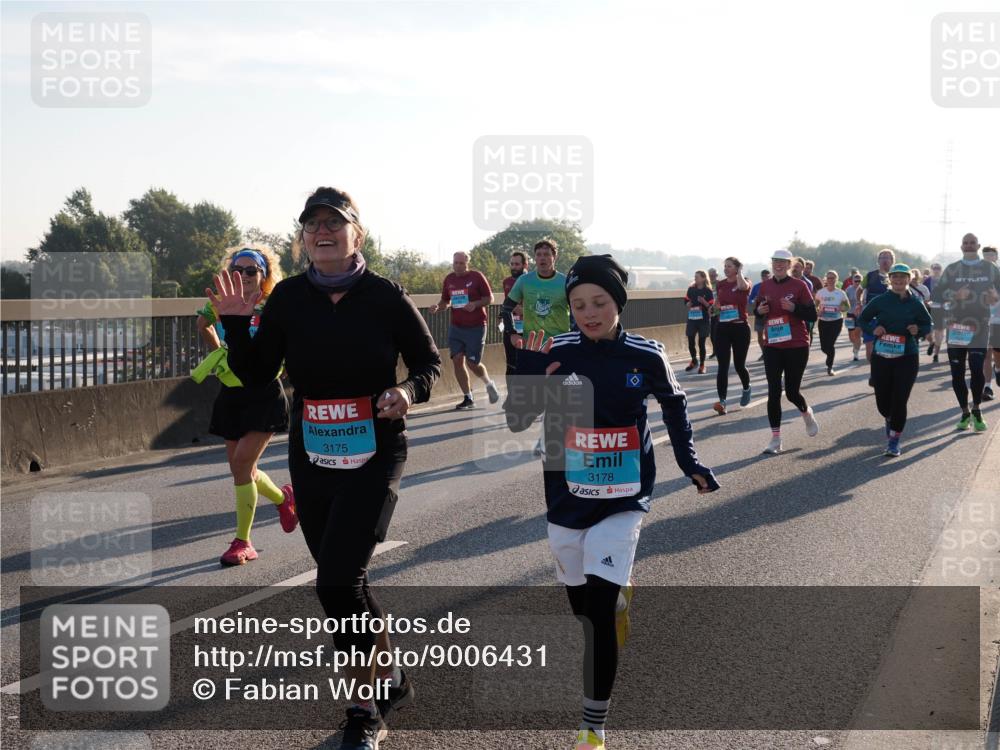 03.10.2025 - Köhlbrandbrückenlauf Fabian Wolf http://msf.ph/oto/9006431 03.10.2025 09:19:42 Position 3 3175, 3178 meine-sportfotos.de