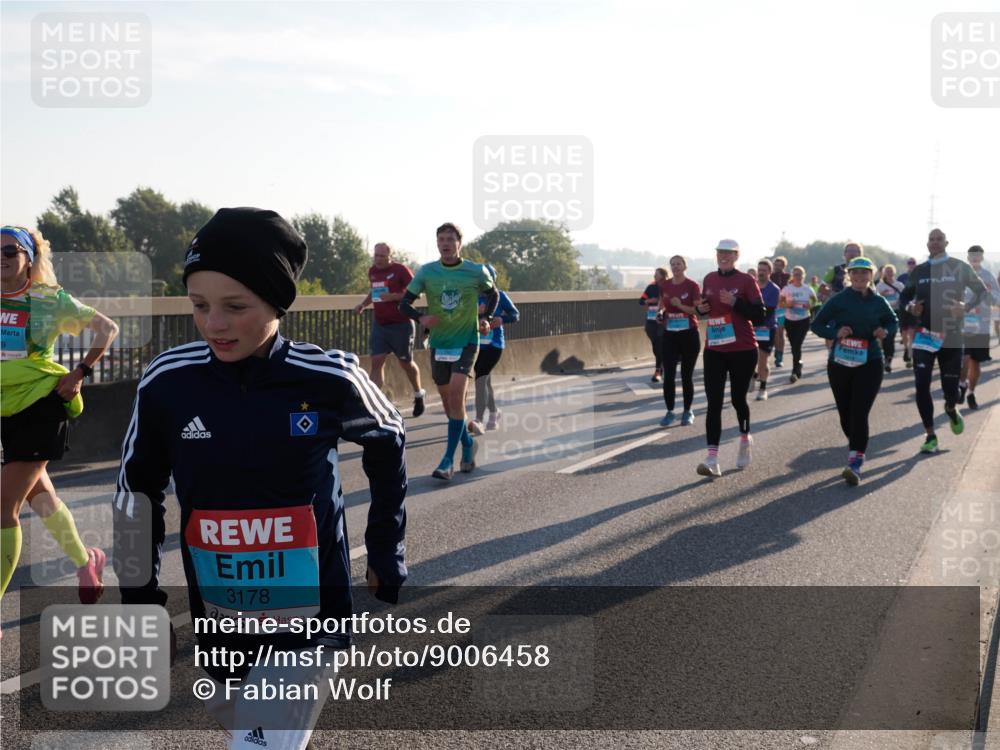 03.10.2025 - Köhlbrandbrückenlauf Fabian Wolf http://msf.ph/oto/9006458 03.10.2025 09:19:43 Position 3 9, 3178 meine-sportfotos.de