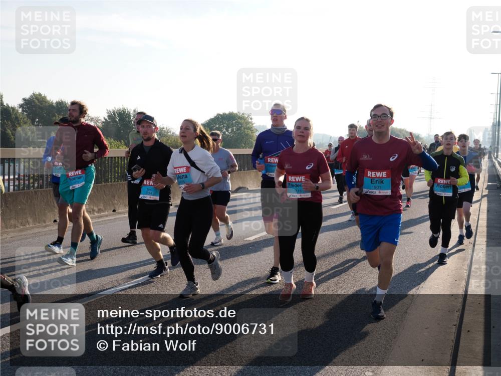 03.10.2025 - Köhlbrandbrückenlauf Fabian Wolf http://msf.ph/oto/9006731 03.10.2025 09:19:49 Position 3 3734, 1455, 1818, 1901 meine-sportfotos.de