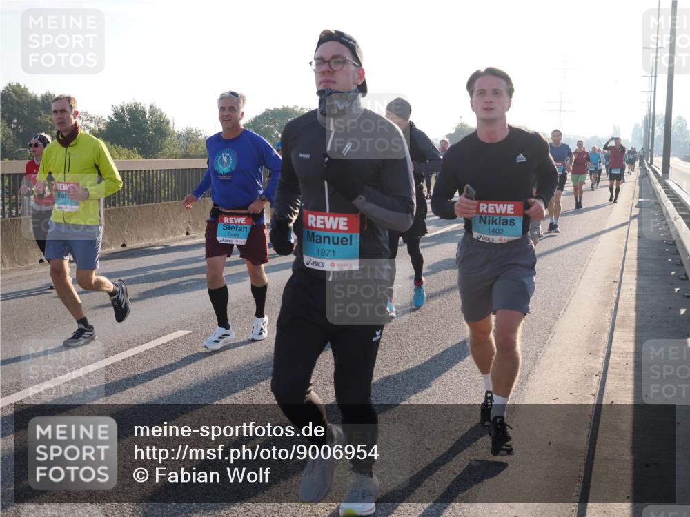 03.10.2025 - Köhlbrandbrückenlauf Fabian Wolf http://msf.ph/oto/9006954 03.10.2025 09:19:55 Position 3 1768, 3406, 1871, 1402 meine-sportfotos.de