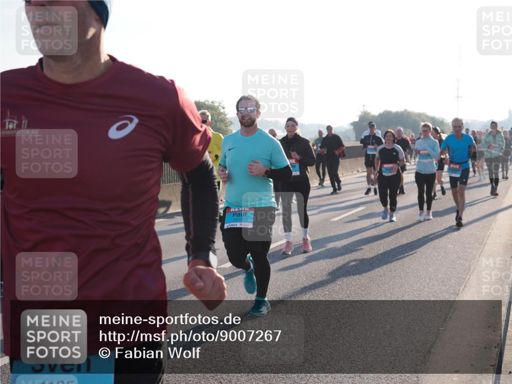 03.10.2025 - Köhlbrandbrückenlauf Fabian Wolf http://msf.ph/oto/9007267 03.10.2025 09:20:04 Position 3 2077 meine-sportfotos.de