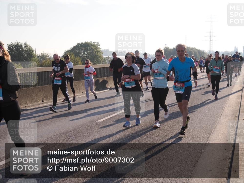 03.10.2025 - Köhlbrandbrückenlauf Fabian Wolf http://msf.ph/oto/9007302 03.10.2025 09:20:06 Position 3 1796, 1745, 2902 meine-sportfotos.de
