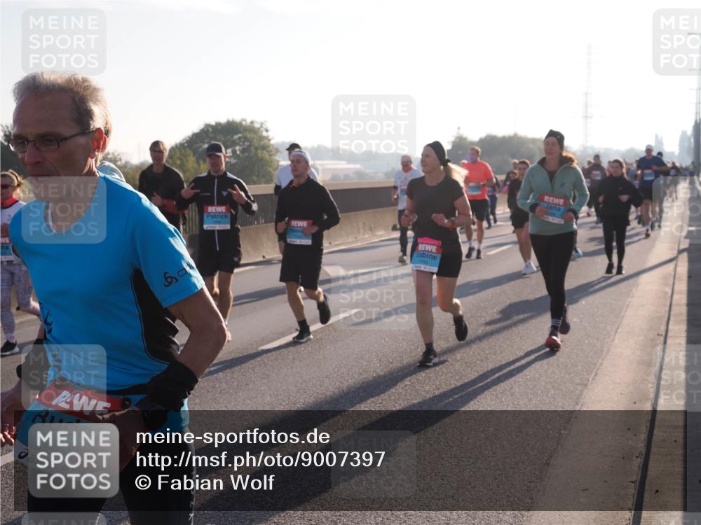 03.10.2025 - Köhlbrandbrückenlauf Fabian Wolf http://msf.ph/oto/9007397 03.10.2025 09:20:08 Position 3 2902, 60, 1743 meine-sportfotos.de