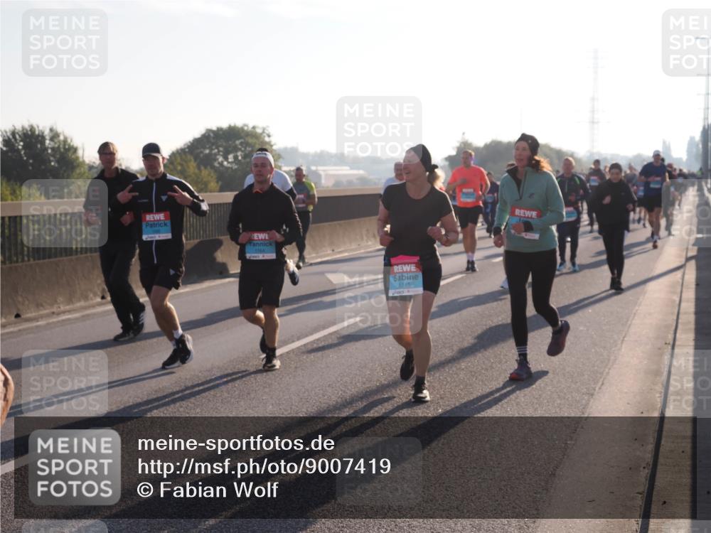 03.10.2025 - Köhlbrandbrückenlauf Fabian Wolf http://msf.ph/oto/9007419 03.10.2025 09:20:08 Position 3 1764, 1743 meine-sportfotos.de
