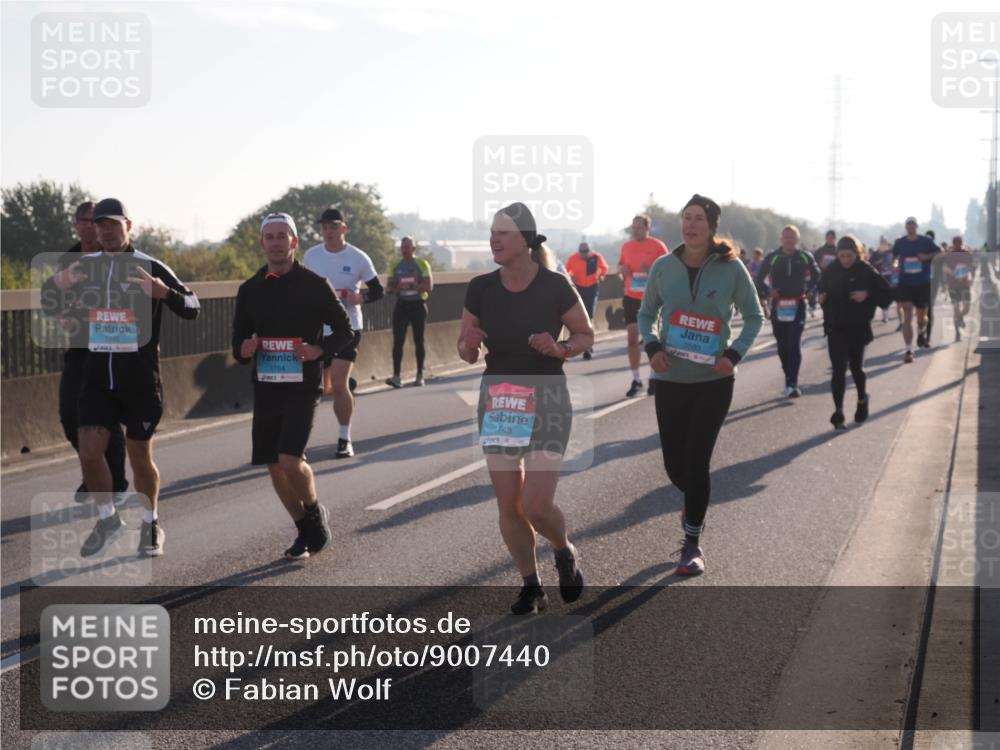 03.10.2025 - Köhlbrandbrückenlauf Fabian Wolf http://msf.ph/oto/9007440 03.10.2025 09:20:09 Position 3 1764, 1743, 3580 meine-sportfotos.de