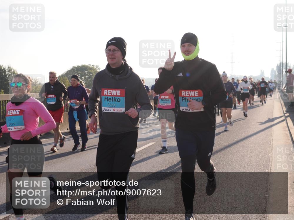 03.10.2025 - Köhlbrandbrückenlauf Fabian Wolf http://msf.ph/oto/9007623 03.10.2025 09:20:16 Position 3 3827, 2323, 1755 meine-sportfotos.de