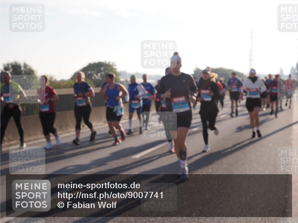03.10.2025 - Köhlbrandbrückenlauf Fabian Wolf http://msf.ph/oto/9007741 03.10.2025 09:20:19 Position 3  meine-sportfotos.de