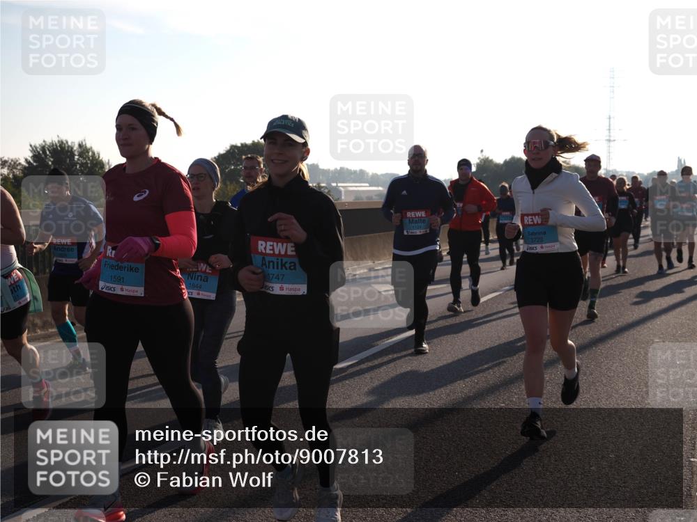 03.10.2025 - Köhlbrandbrückenlauf Fabian Wolf http://msf.ph/oto/9007813 03.10.2025 09:20:21 Position 3 1591, 1844, 1747, 1124, 3723 meine-sportfotos.de