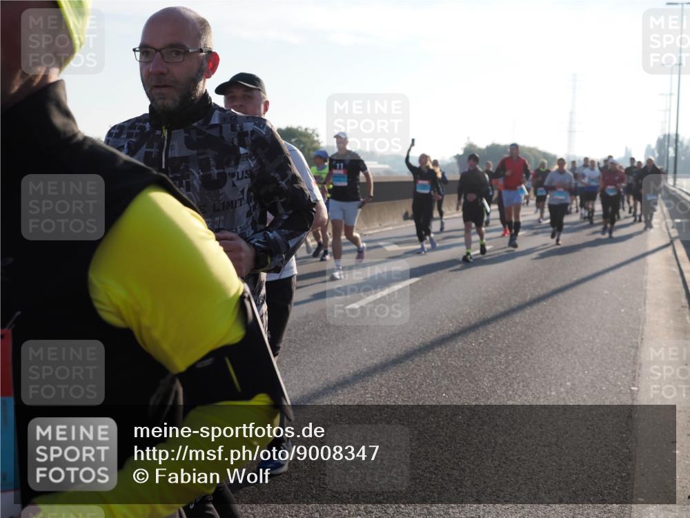 03.10.2025 - Köhlbrandbrückenlauf Fabian Wolf http://msf.ph/oto/9008347 03.10.2025 09:20:40 Position 3  meine-sportfotos.de