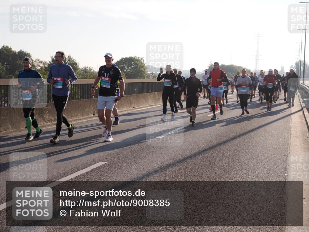 03.10.2025 - Köhlbrandbrückenlauf Fabian Wolf http://msf.ph/oto/9008385 03.10.2025 09:20:41 Position 3 11 meine-sportfotos.de