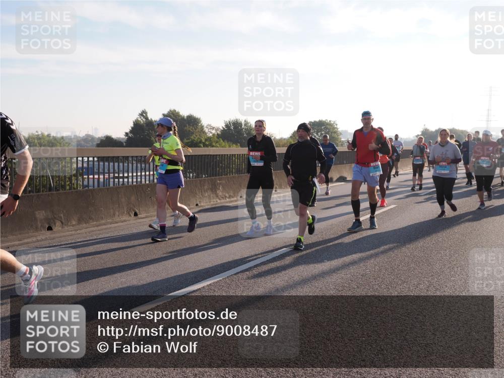03.10.2025 - Köhlbrandbrückenlauf Fabian Wolf http://msf.ph/oto/9008487 03.10.2025 09:20:43 Position 3  meine-sportfotos.de