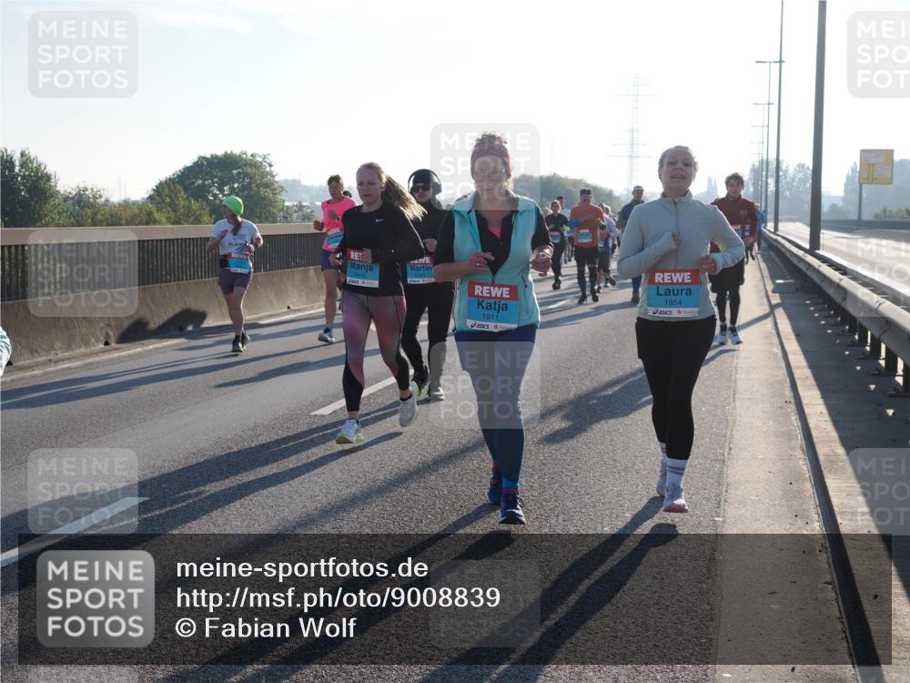 03.10.2025 - Köhlbrandbrückenlauf Fabian Wolf http://msf.ph/oto/9008839 03.10.2025 09:20:51 Position 3 3445, 1911, 1954 meine-sportfotos.de