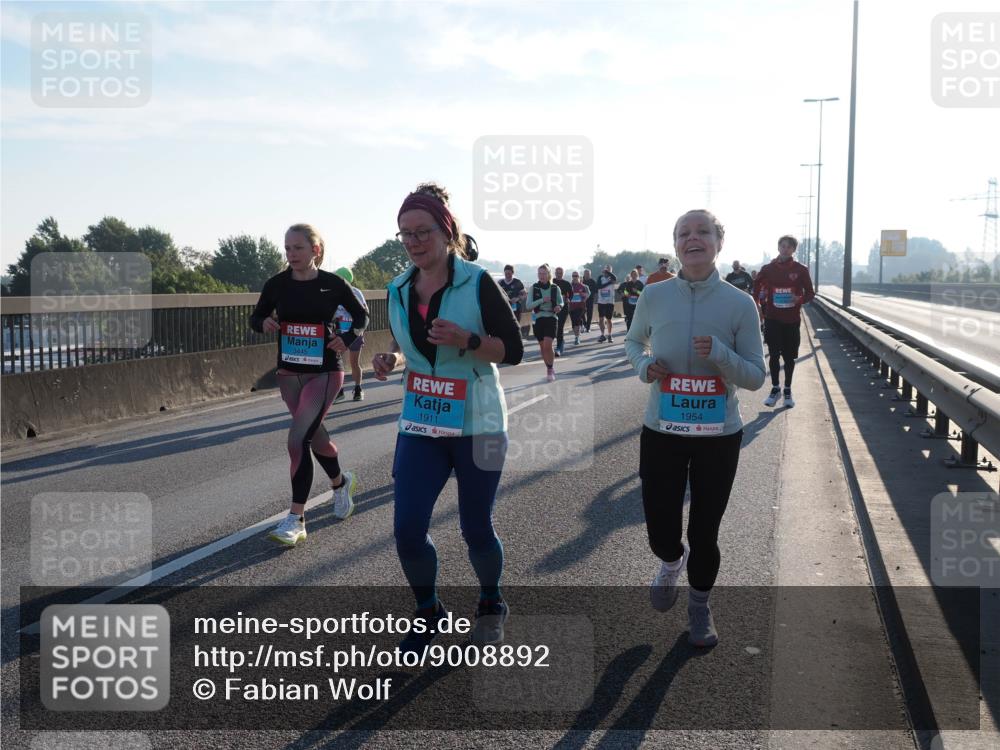 03.10.2025 - Köhlbrandbrückenlauf Fabian Wolf http://msf.ph/oto/9008892 03.10.2025 09:20:52 Position 3 3445, 1911, 1954 meine-sportfotos.de