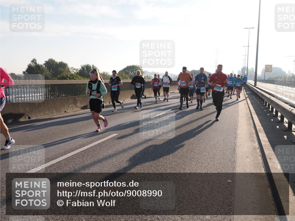 03.10.2025 - Köhlbrandbrückenlauf Fabian Wolf http://msf.ph/oto/9008990 03.10.2025 09:20:55 Position 3  meine-sportfotos.de