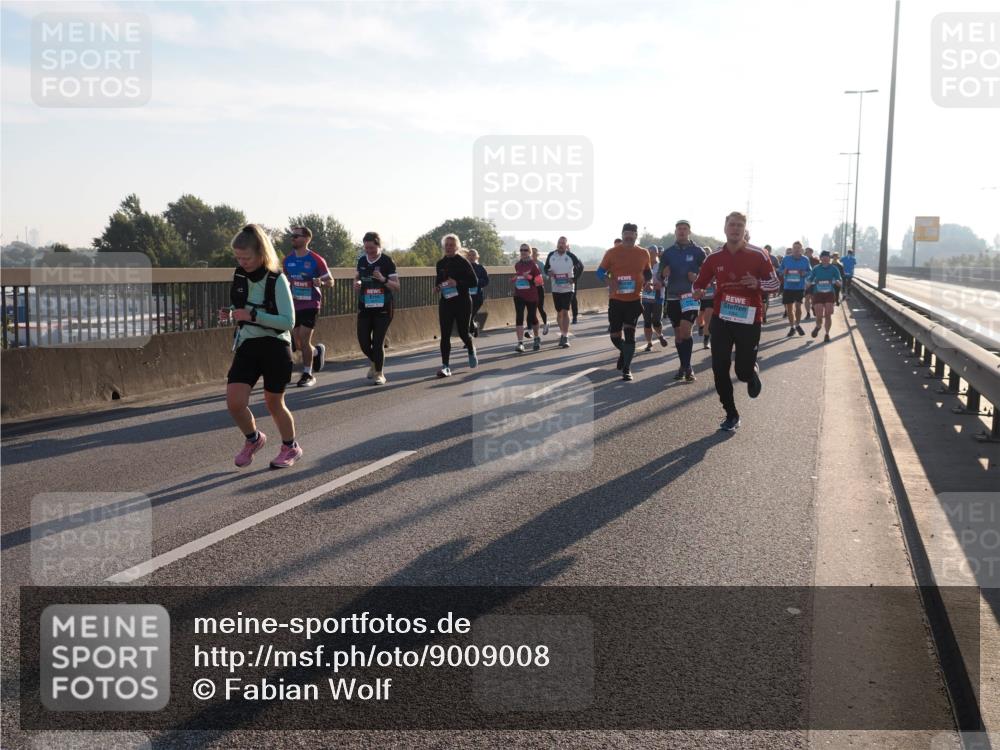 03.10.2025 - Köhlbrandbrückenlauf Fabian Wolf http://msf.ph/oto/9009008 03.10.2025 09:20:55 Position 3  meine-sportfotos.de