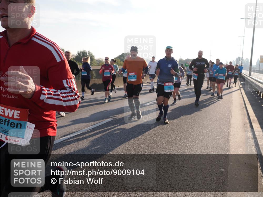 03.10.2025 - Köhlbrandbrückenlauf Fabian Wolf http://msf.ph/oto/9009104 03.10.2025 09:20:57 Position 3 066 meine-sportfotos.de