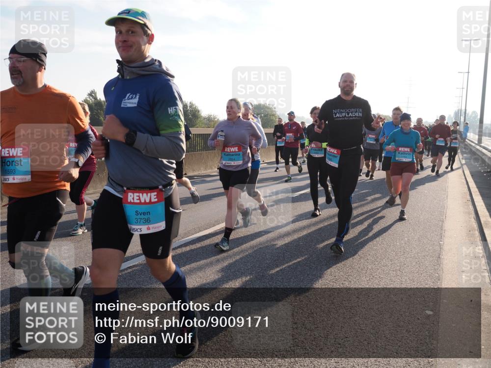 03.10.2025 - Köhlbrandbrückenlauf Fabian Wolf http://msf.ph/oto/9009171 03.10.2025 09:20:59 Position 3 1593, 3736, 2054 meine-sportfotos.de