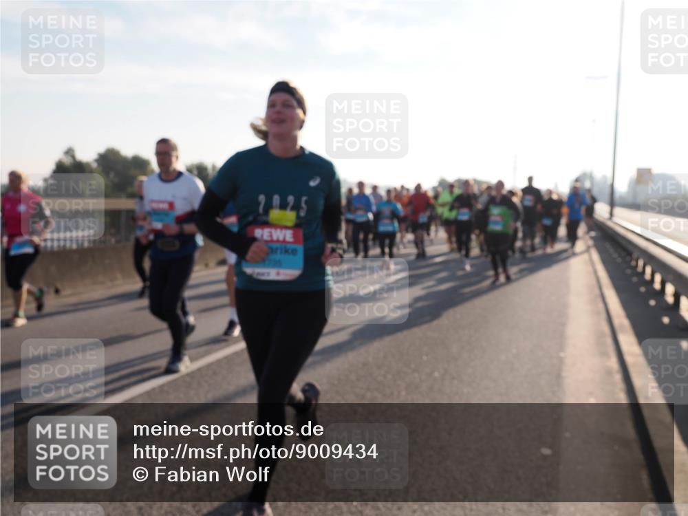 03.10.2025 - Köhlbrandbrückenlauf Fabian Wolf http://msf.ph/oto/9009434 03.10.2025 09:21:05 Position 3 7025 meine-sportfotos.de