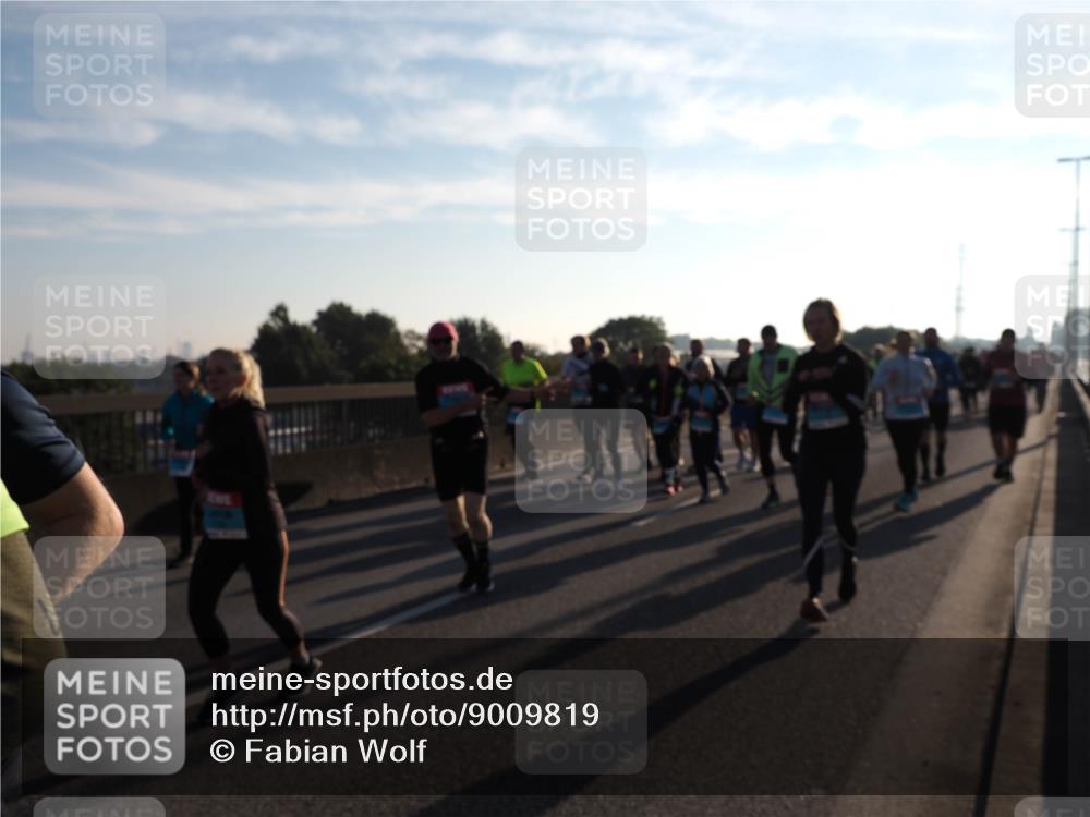 03.10.2025 - Köhlbrandbrückenlauf Fabian Wolf http://msf.ph/oto/9009819 03.10.2025 09:21:15 Position 3  meine-sportfotos.de